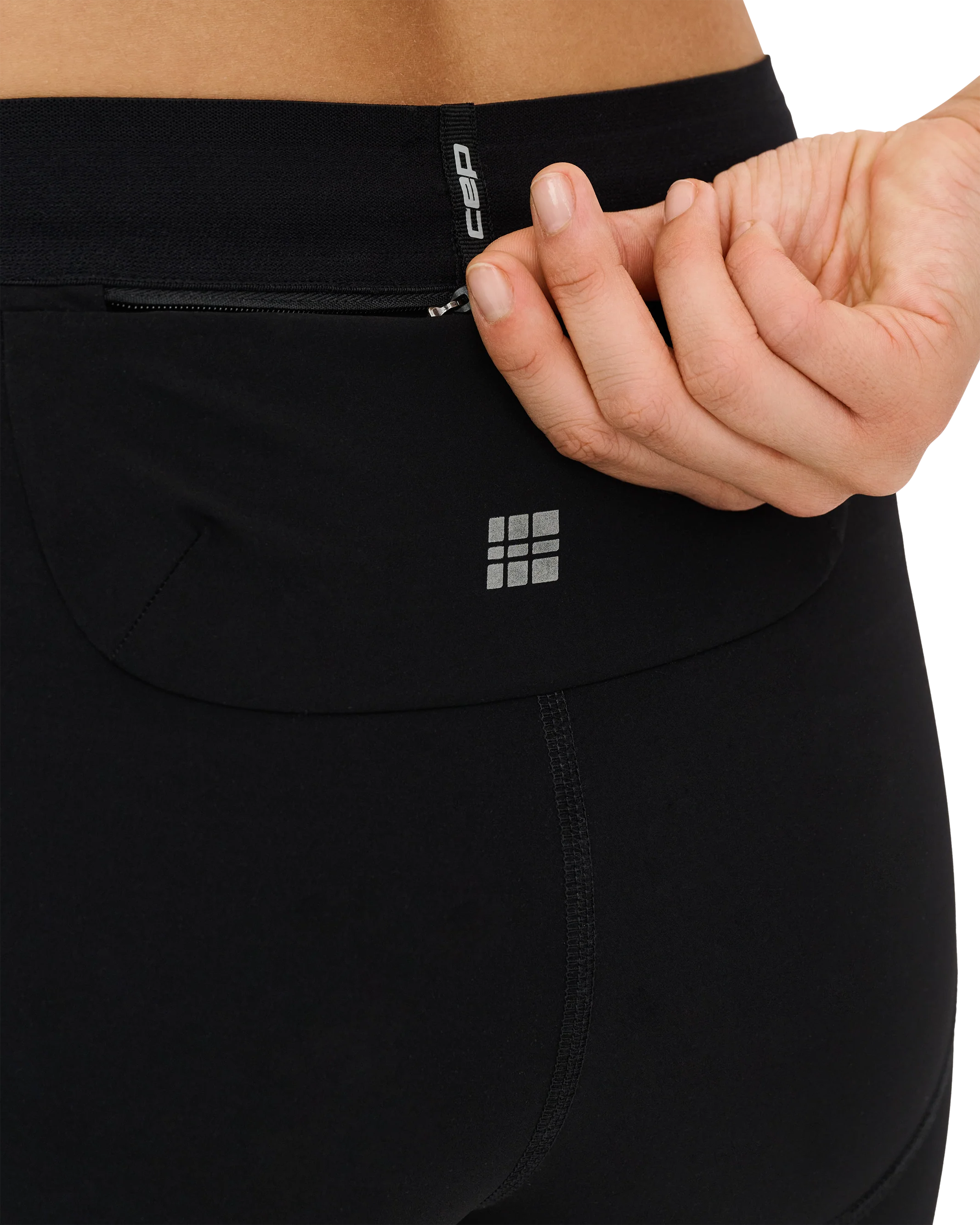 Pro Run Ultralight 7/8 Compression Tights, Women 12 Pro Run Ultralight 7/8 Compression Tights, Women